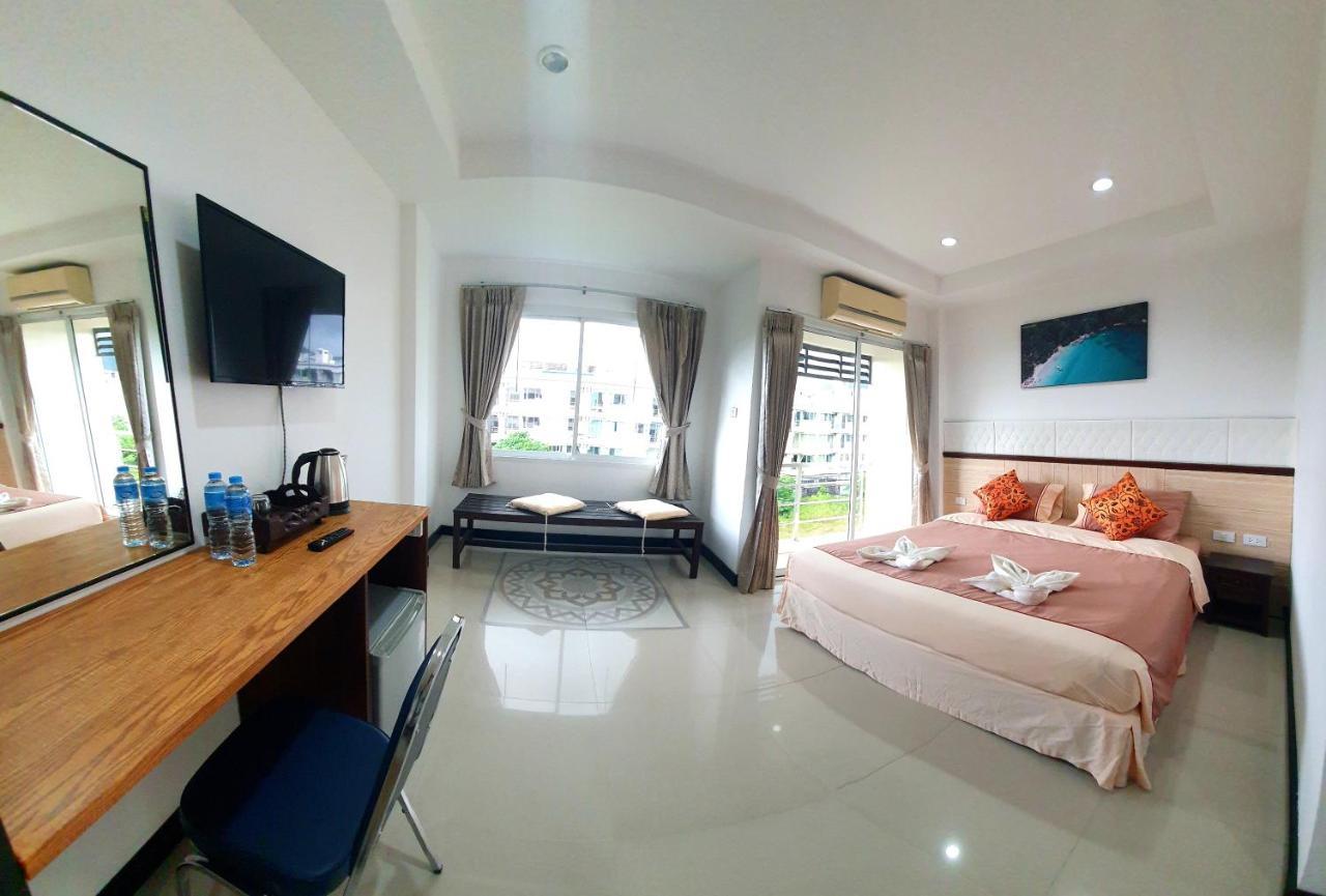 Patong At Home Hotel מראה חיצוני תמונה