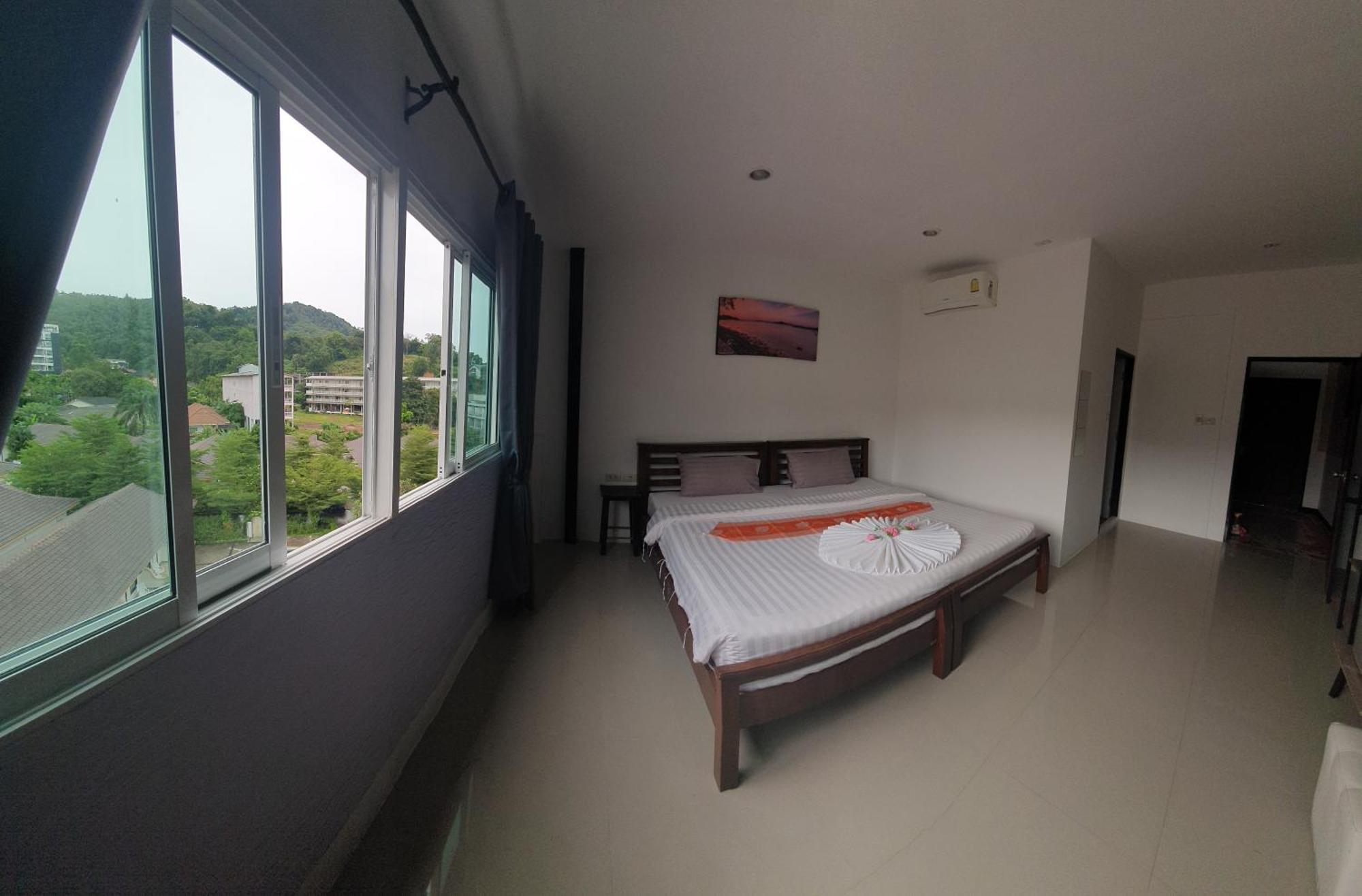 Patong At Home Hotel מראה חיצוני תמונה